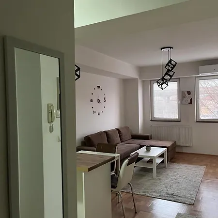 D Apartment-Cozy Apartment Near To Busstation&Citycenter Skopje Exterior photo