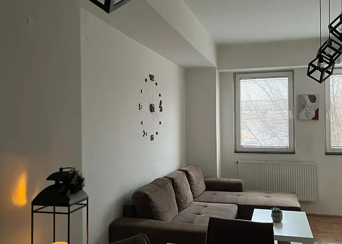 D Apartment-Cozy Apartment Near To Busstation&Citycenter