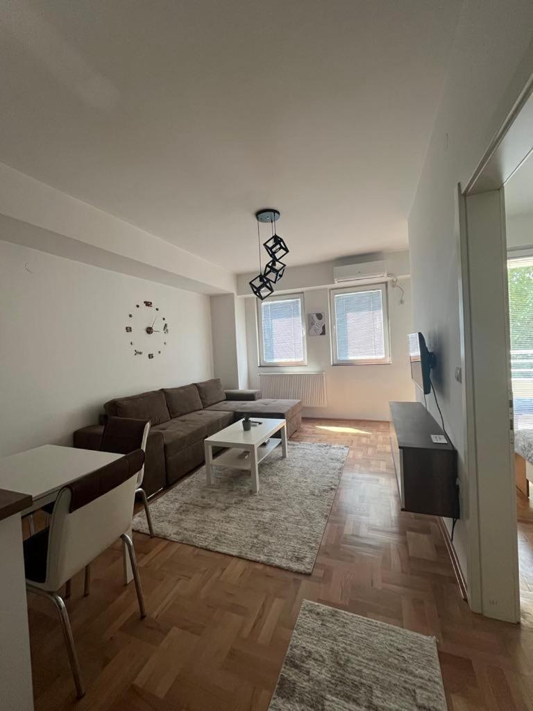 Apartment D Apartment-cozy Near To Busstation&citycenter